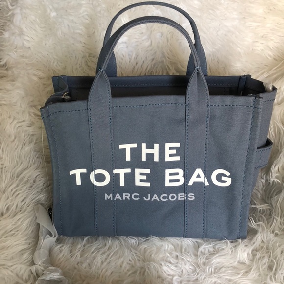 Marc Jacobs Handbags - Marc Jacobs The Tote Bag
